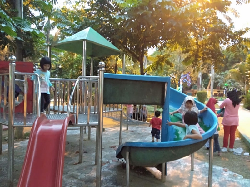 Taman Kota Jadi Alternatif Warga Medan Habiskan Waktu Liburan