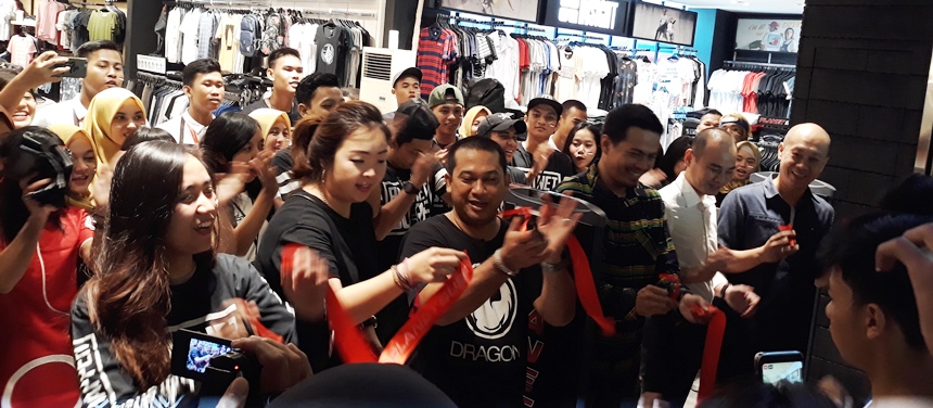 Opening Store Baru, Planet Surf Berikan Diskon Menarik All Item
