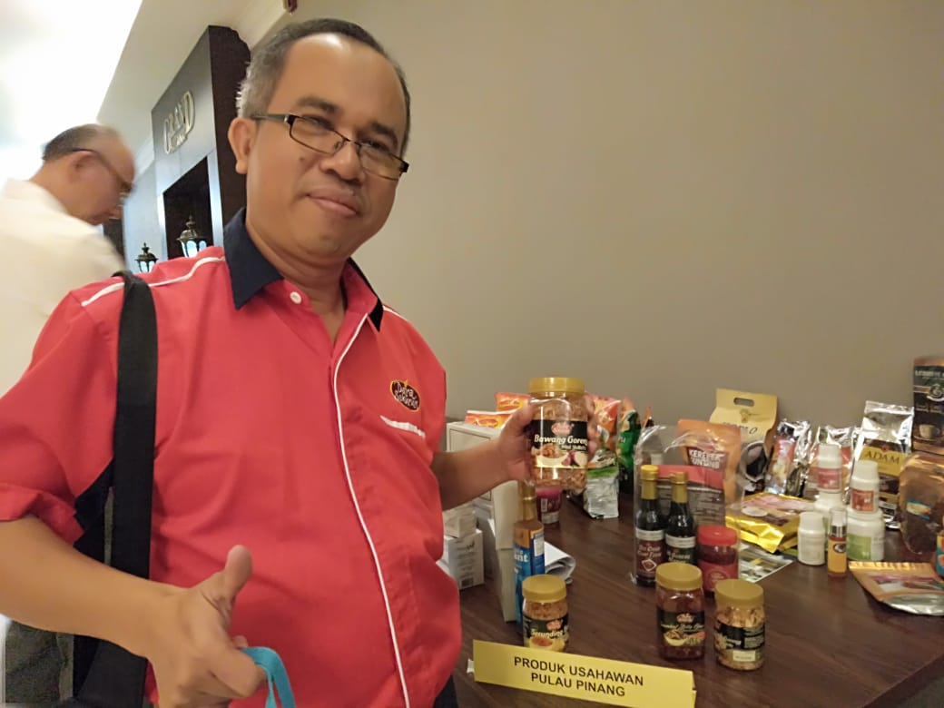 Pengusaha Asal Pulau Penang Akan Pasarkan Bawang Goreng Kemasan di Medan