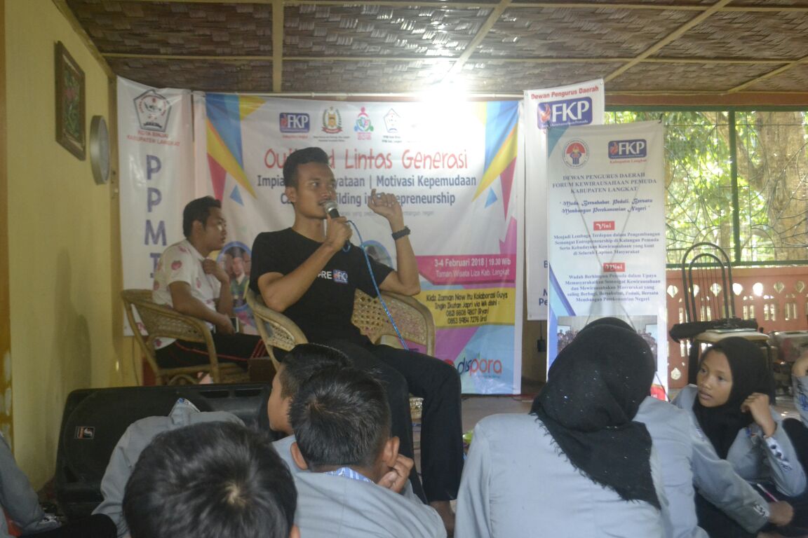 Dari Jualan Pulsa Bikin Edi Ketagihan Berwirausaha