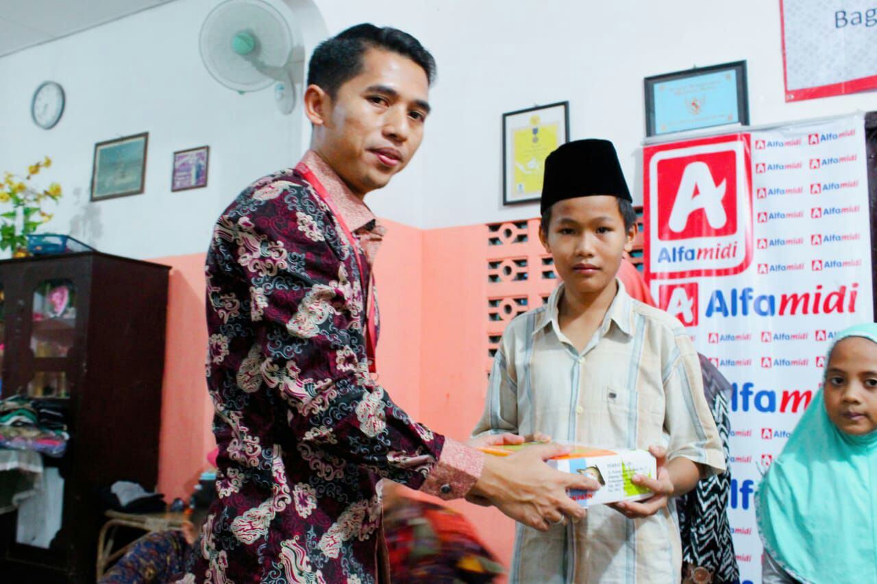 Gandeng Nestle, Alfamidi Tebar 2.000 Menu Berbuka
