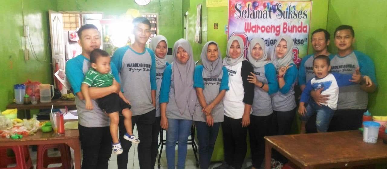 Repot Jadi Karyawan, Ana Pilih Buka Warung Bakso