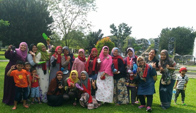 ARI Kembangkan Kreatifitas Merajut
