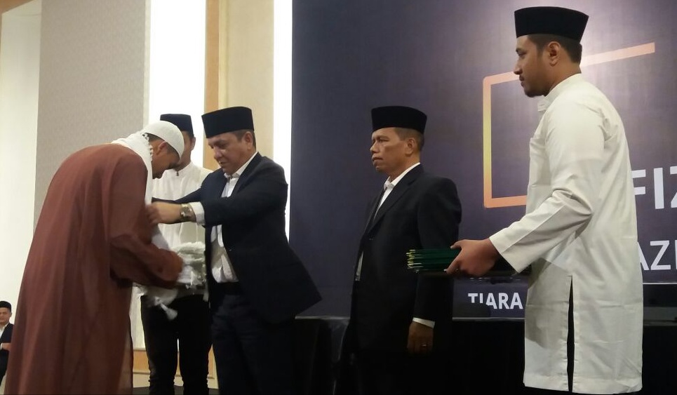 32 Santri HCI Hafal Alquran Diwisuda