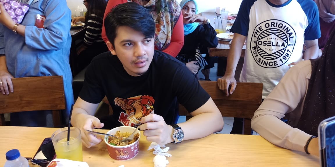 Baru Enam Bulan, Ayam Meletup Siap Buka Cabang