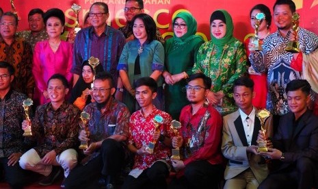 21 UKM Berprestasi Raih Anugerah Smesco Award 2018