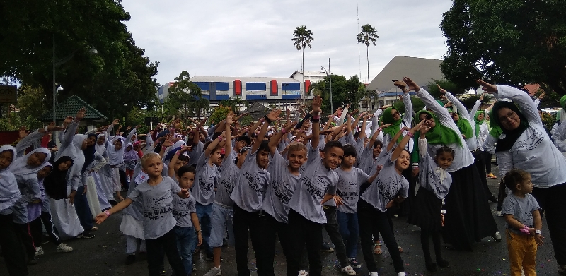  Peringati 1 Muharram, FKMI Gelar Fun Walk Bersama Anak Yatim