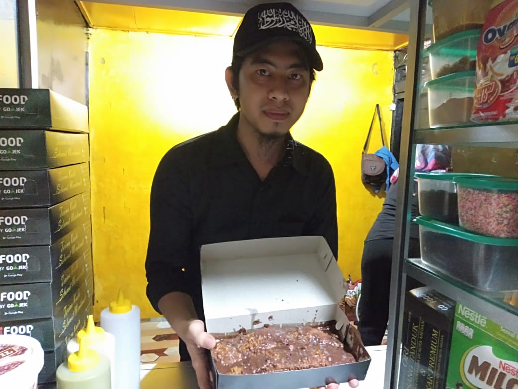 Sukses Di Pekanbaru Pisang Tanduk Premium Burger Buka Cabang Di Medan