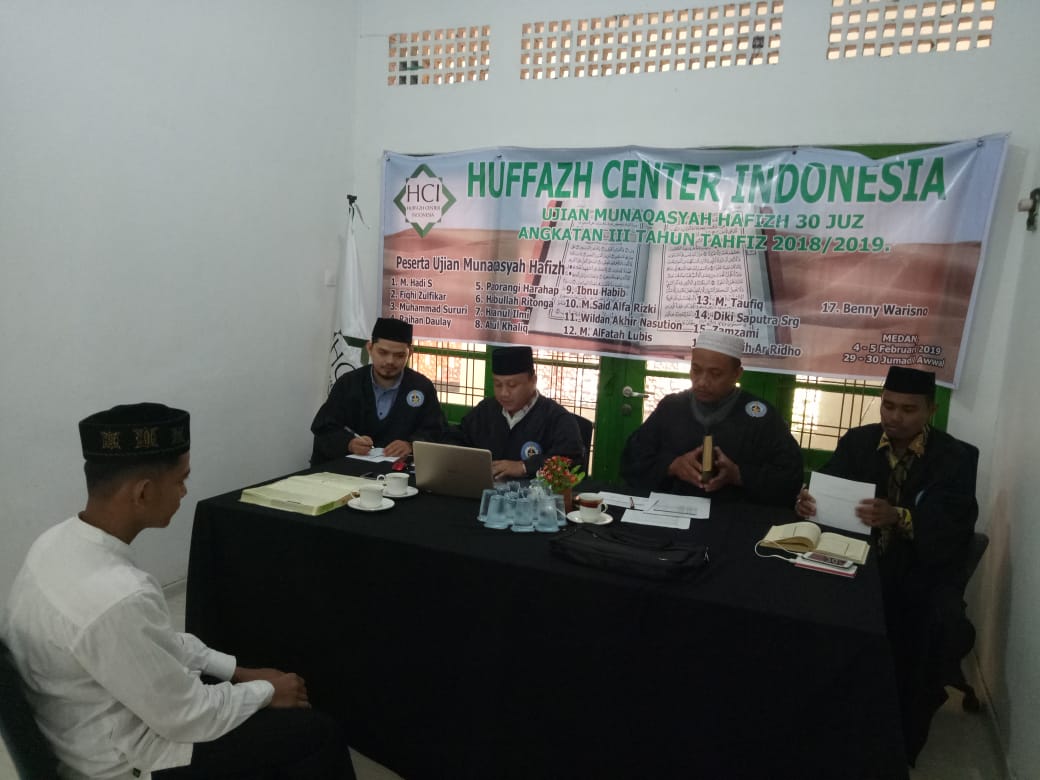 ‪48 Santri HCI Ujian Munaqosah                     