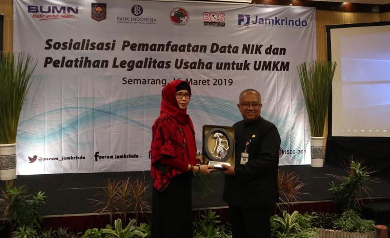 Jamkrindo Launching Aplikasi ”UMKM Layak”