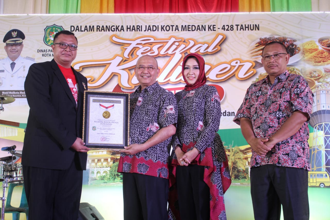 Penyajian Terbanyak Bika Ambon Pecahkan Rekor MURI