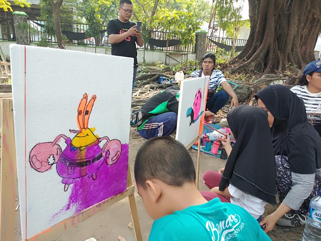 Usaha Papan Lukis Anak, Unik Dan Bermanfaat Bagi Kecerdasan Anak